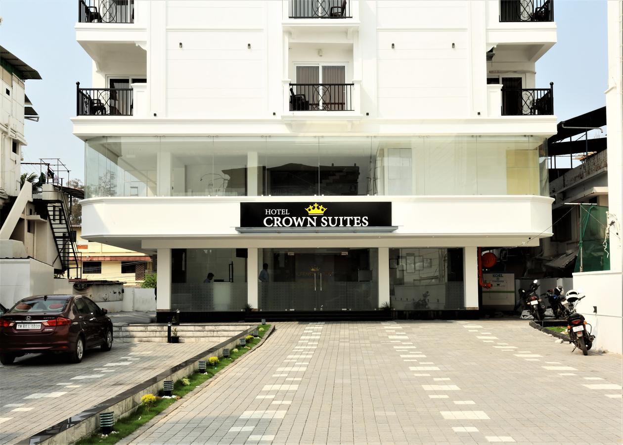 Hotel Crown Suites Kochi Zewnętrze zdjęcie