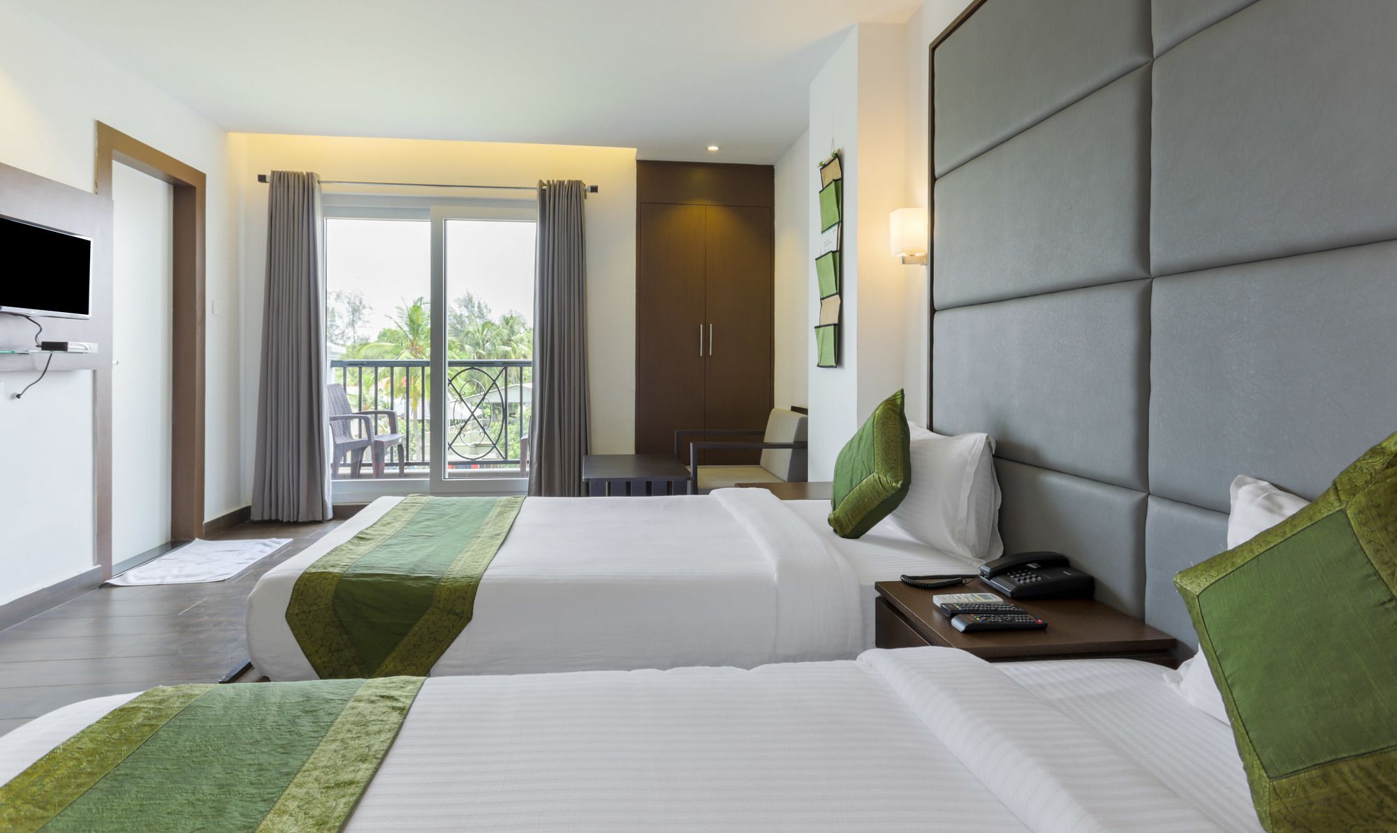 Hotel Crown Suites Kochi Zewnętrze zdjęcie